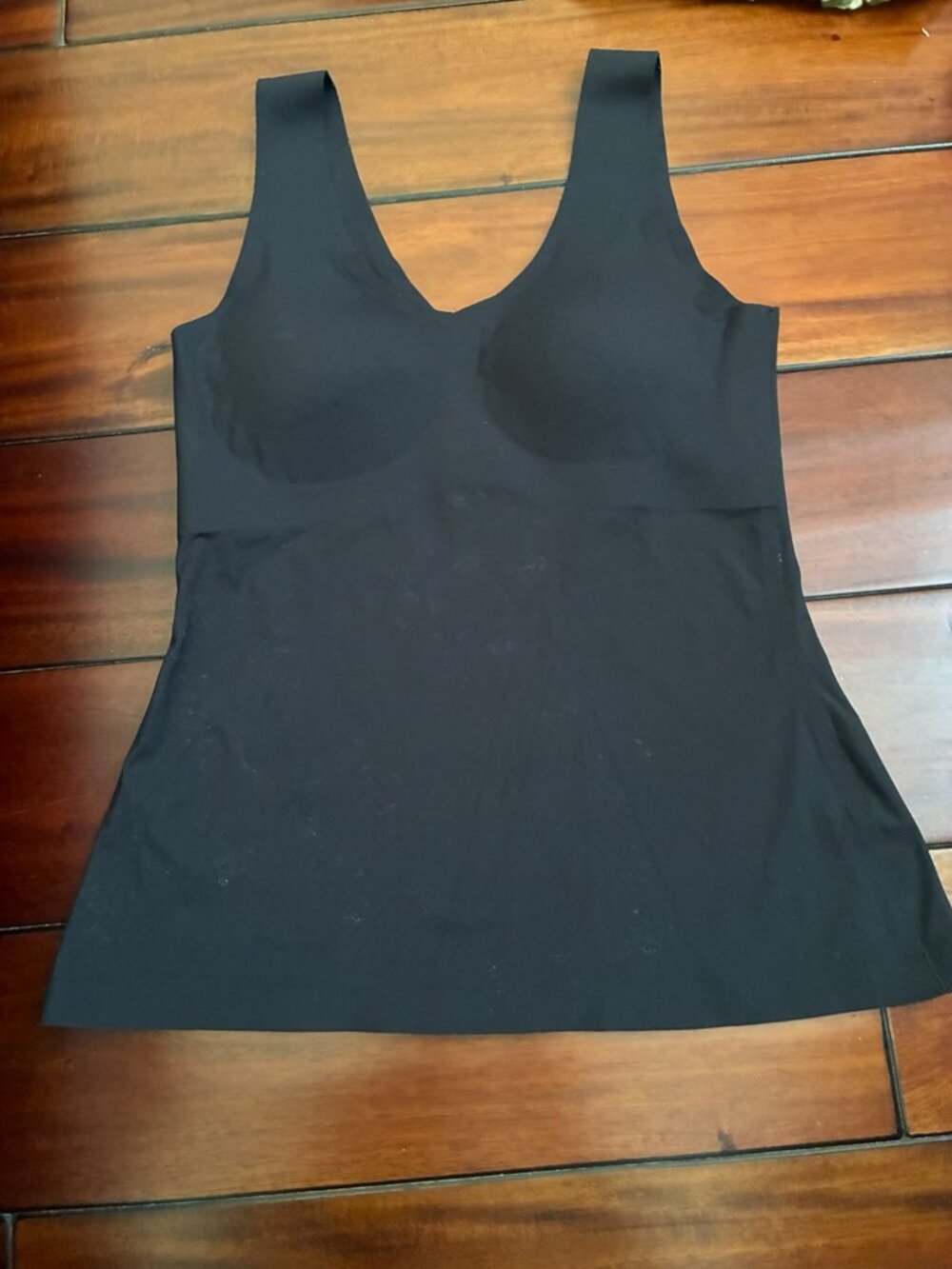 Knix Black Built-In Bra Shaping Tank Top Size M